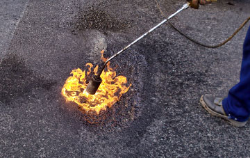 Teams flat roofing repairs